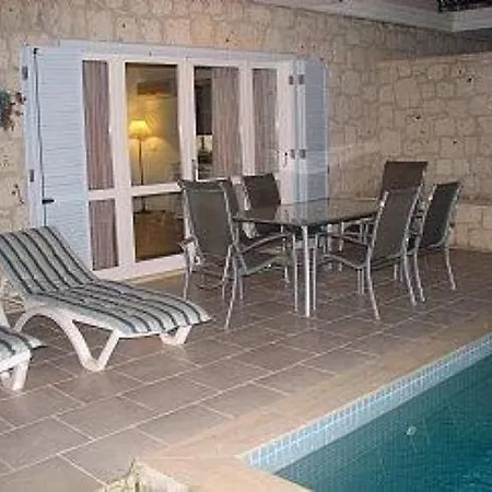 וילה Life Çeşme